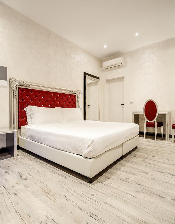 Arena Easy Suites Guesthouse ヴェローナ エクステリア 写真